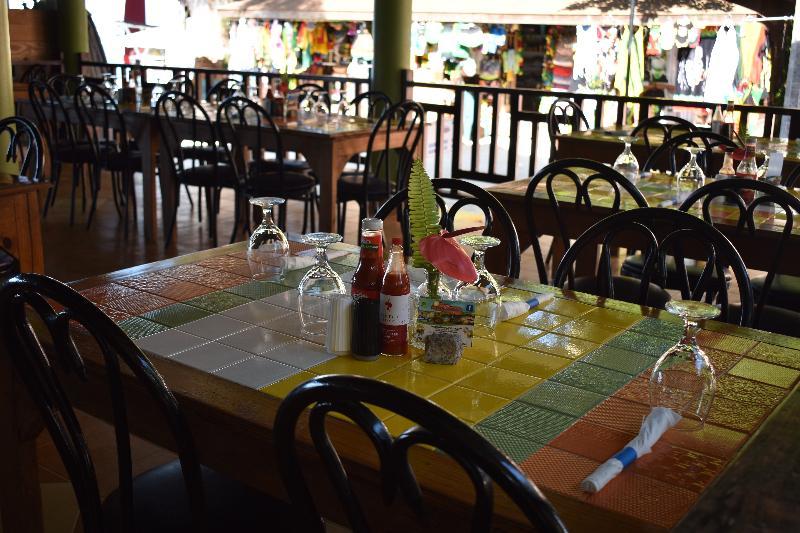 The Boardwalk Village Negril Exteriör bild